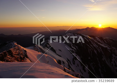 Morning of the North Alps 35239689