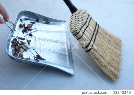 Sweep Sweep 35240249