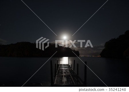 滿月之海 滿月之海 35241248