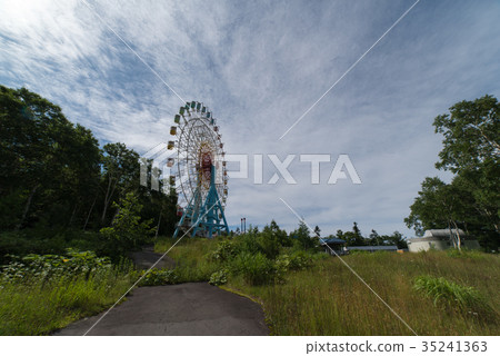 Abandoned amusement park Abandoned amusement park 35241363