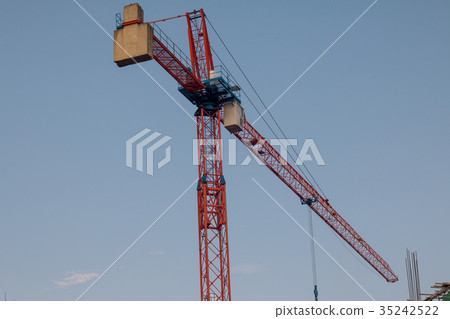 tower crane on blue sky 35242522