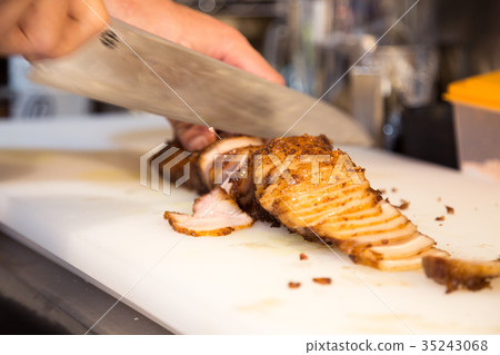 烤豬肉片 35243068