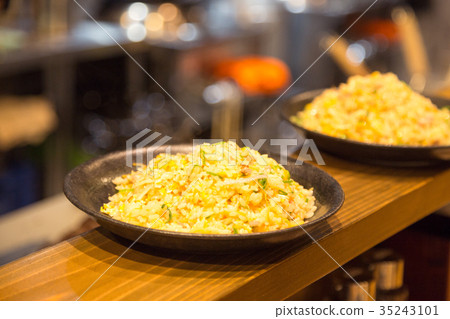 Fried rice  35243101