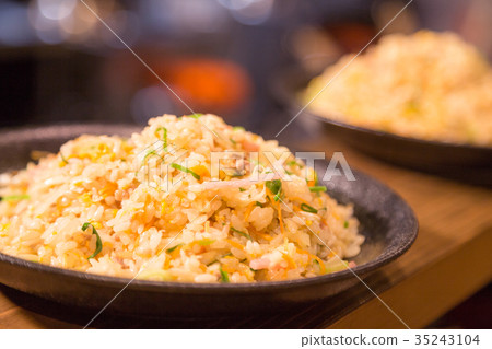 Fried rice  35243104