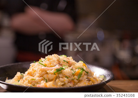 Fried rice  35243108