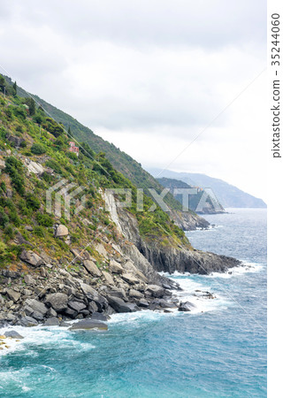 Beautiful view to blue sea and mountains 35244060