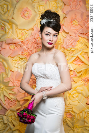 beautiful girl in wedding gown 35248098