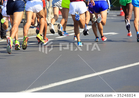 Marathon runner feet close-up 35248814