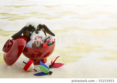 New Year's card template for 2018 (postcard ratio) 35253953