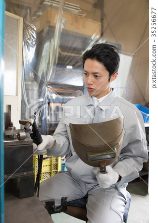 Welding plant 35256677