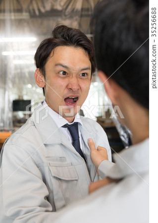 工廠打架戰鬥工人 35256688