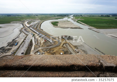 Mont Saint-Michel-12 Construction is underway to become an island 35257075