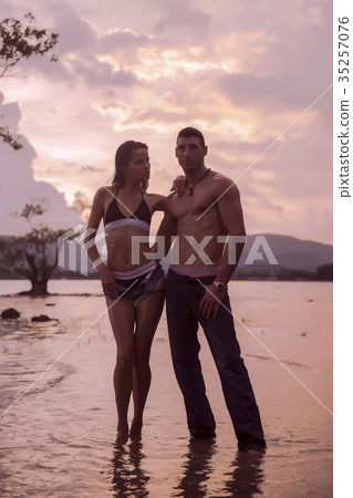 Outdoor pretty beautiful young romantic couple Outdoor pretty beautiful young romantic couple 35257076