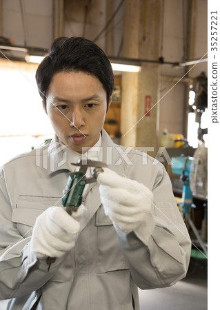 Factory person working quality 35257221