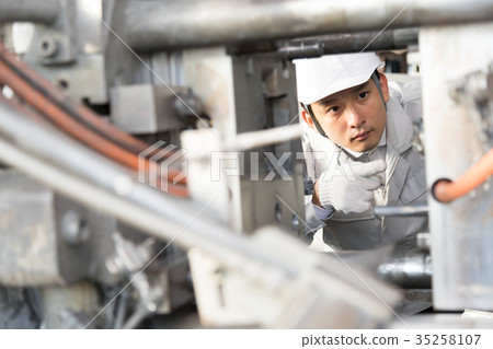 Factory People Working people Die casting 35258107