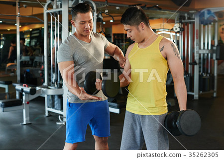 Working out with weights Working out with weights 35262305