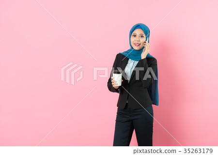 professional happy muslim female employee 35263179