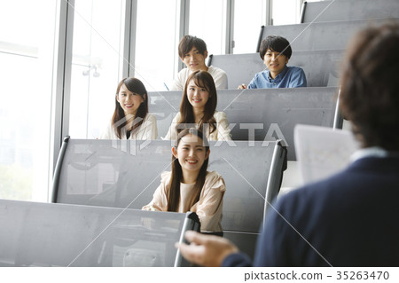 大學生校園生活學生講座 大學生校園生活學生講座 35263470