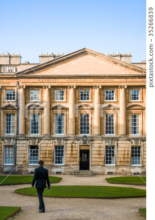 Christ Church Library Oxford University 35266839