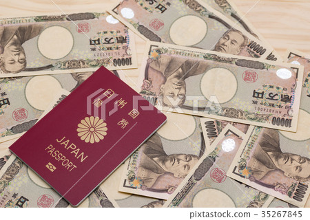 Passport and Japanese yen 35267845