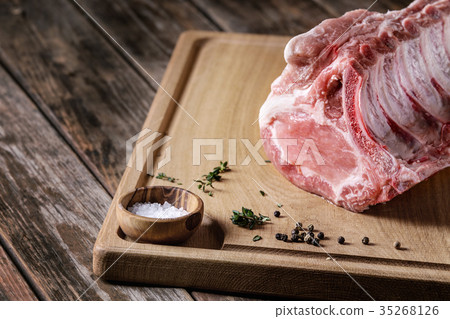 Pork loin with ribs 35268126