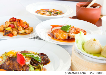 Chinese cuisine Chinese cuisine 35268806