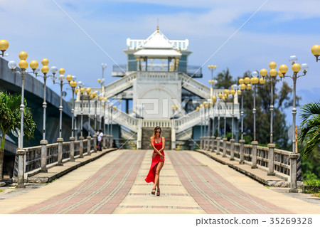 Young Woman Walking on The Sarasin Bridge 35269328