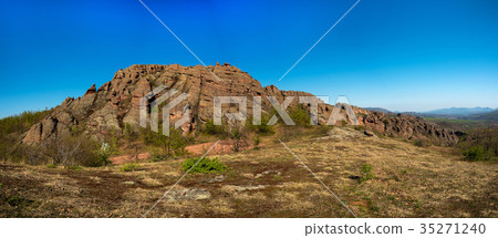 The rocks of Belogradchik (Bulgaria) The rocks of Belogradchik (Bulgaria) 35271240