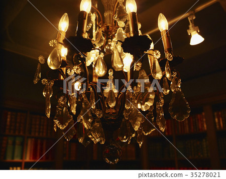 Chandelier 35278021