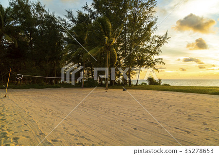 Beach a volleyball court at sunset 35278653