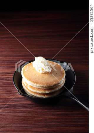 Overhead sweets image 35281564