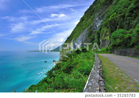 Taroko National Park, Suhua Highway, Pacific Ocean, Clear Water Cliff 35283783