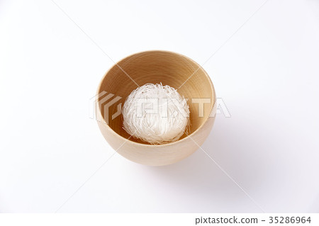 Dried noodles Dried noodles 35286964