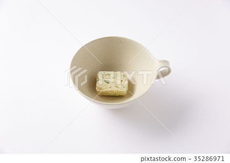 Freeze-dried instant soup 35286971