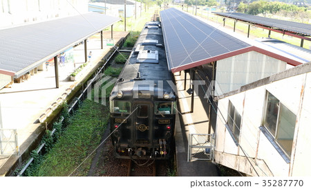 Hayate's Wind 35287770