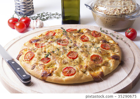 Fresh bread focaccio with tomatoes and cheese 35290675