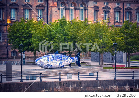 The Big Fish sculpture in Belfast, Northern 35293296