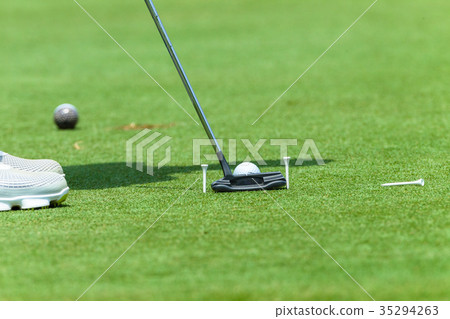 Golf Putting Putter Ball Pegs 35294263