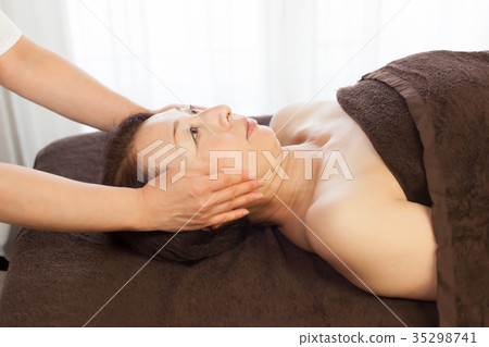 埃斯特 埃斯特 35298741