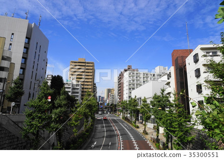 October Zojishi Valley 04 Meiji Dori Chitose Bridge 35300551