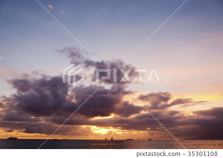 遊艇,貨輪,遊輪,威基基海灘,威基基,檀香山,瓦胡島,夏威夷,美國, 遊艇,貨輪,遊輪,威基基海灘,威基基,檀香山,瓦胡島,夏威夷,美國, 35301108