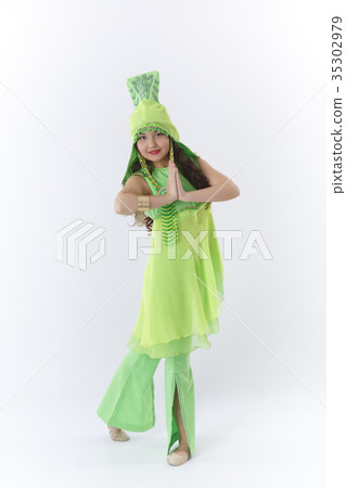 Girl dancing folk dance Girl dancing folk dance 35302979