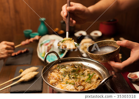 Motu hot pot 35303318