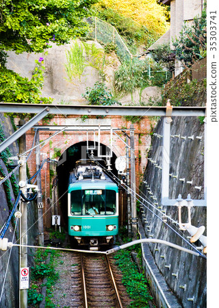 Enoden Gourakuji tunnel 35303741