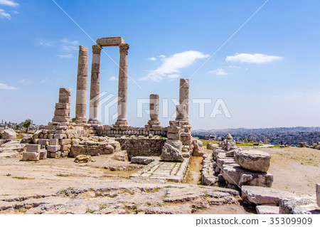 The Temple of Hercules in Amman, Jordan The Temple of Hercules in Amman, Jordan 35309909