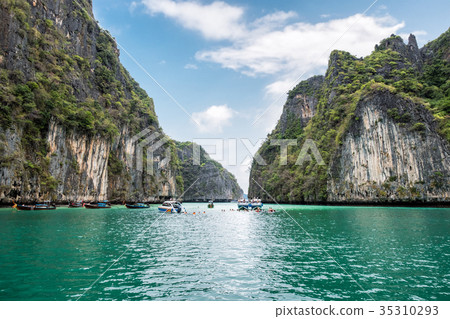 Pileh lagoon limestone mountain surrounded 35310293