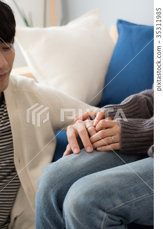 Couple lifestyle Couple lifestyle 35311985