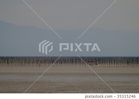 Aquaculture landscape of Ariake Sea, Fukuoka Prefecture 35315246