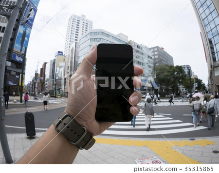 使用智能手機（正品和POV表達） 35315865