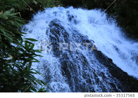 Kosaka Nanadaki (Akita Prefecture) 35317568